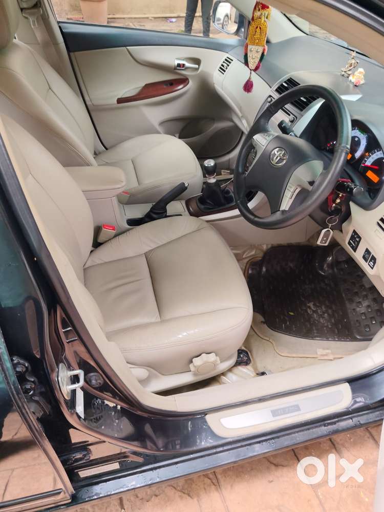 Toyota Corolla Altis G, 2012, Petrol