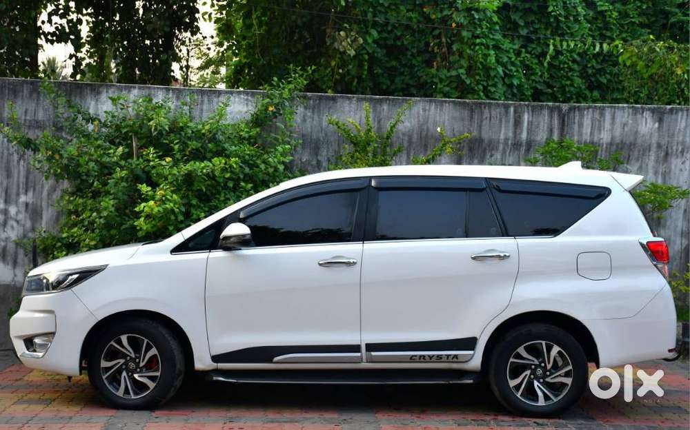 Toyota Innova Crysta 2.4 V, 2024, Diesel