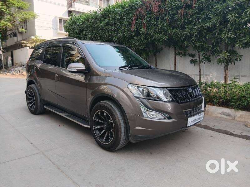 Best Deal In Market  Xuv500 W10at  50k Kms Driven  Fully Loaded