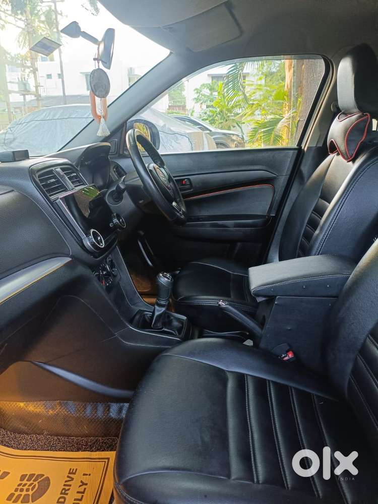 Maruti Suzuki Brezza 1.5 Lxi Smart Hybrid, 2022, Petrol