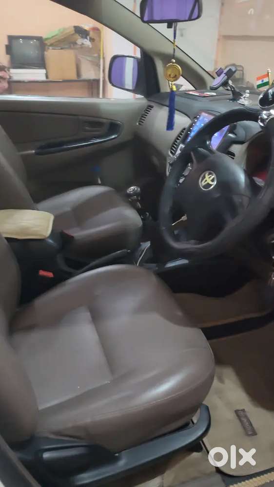 Toyota Innova 2.5 G 2016