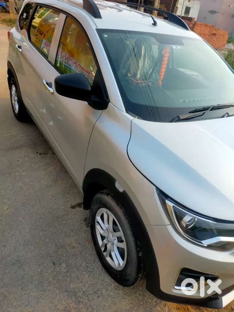 Renault Triber 2022 Petrol