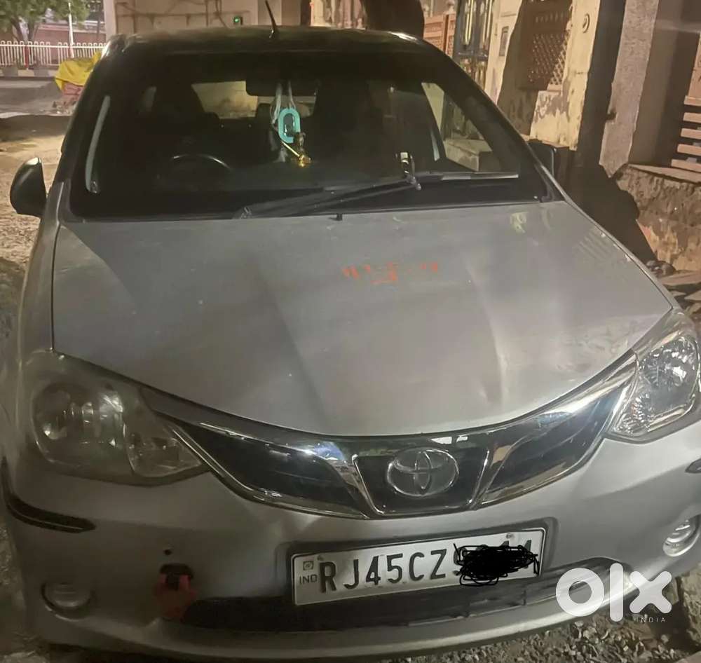 Toyota Etios Liva 2011