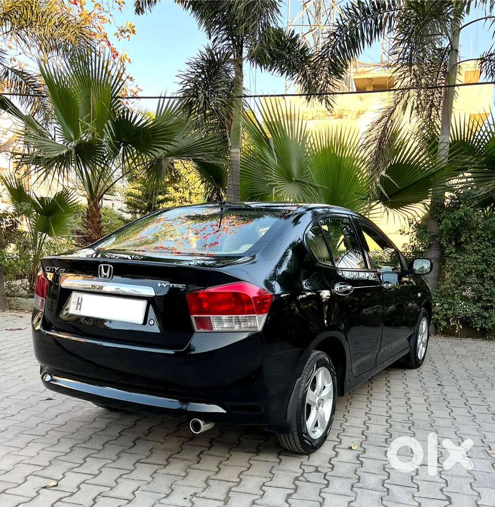 Honda City V Mt Exclusive, 2010, Petrol