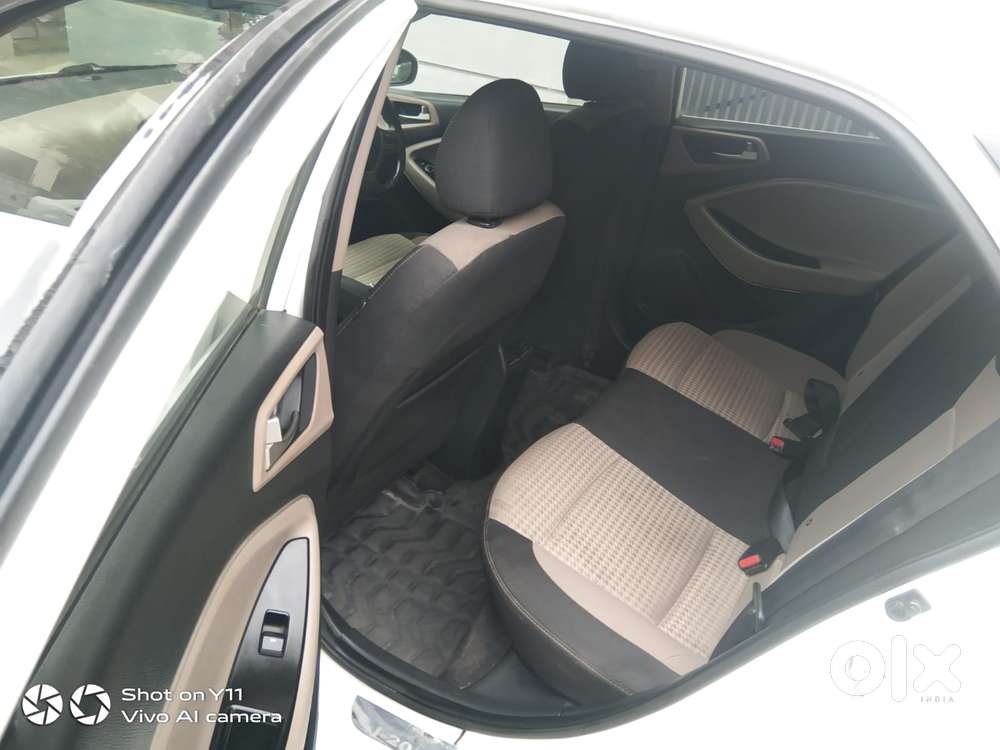 Hyundai I20 Asta Option, 2019, Petrol