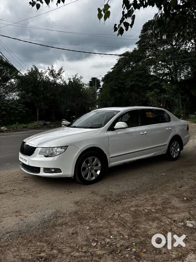 Skoda Superb 2012 Elegance Odometer Reading