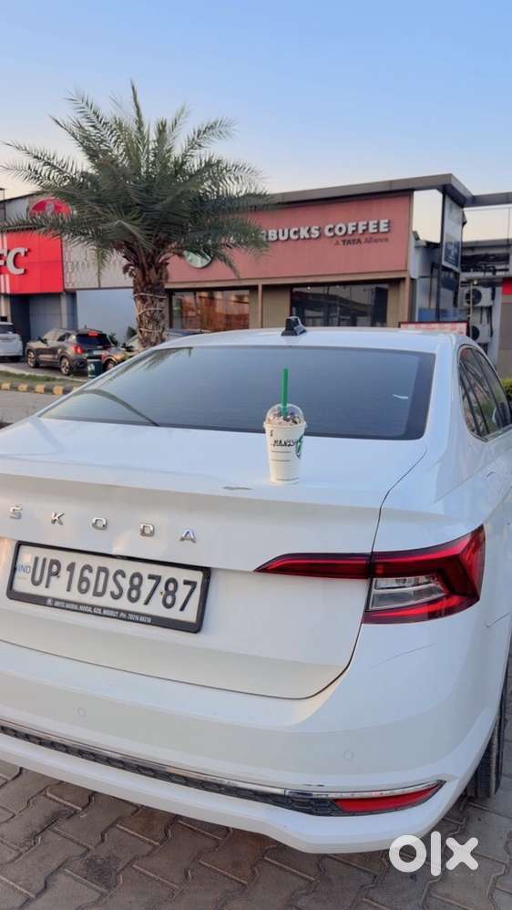 Skoda Slavia Petrol 2023