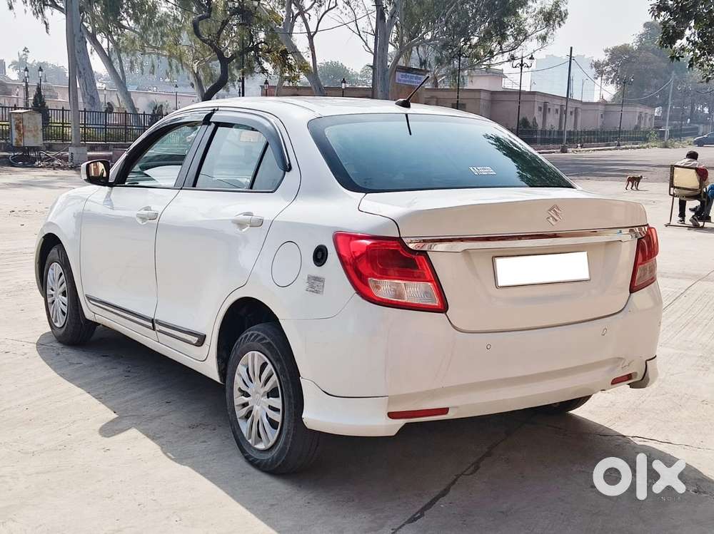 Maruti Suzuki Dzire 1.2 Vxi Cng, 2022, Cng & Hybrids