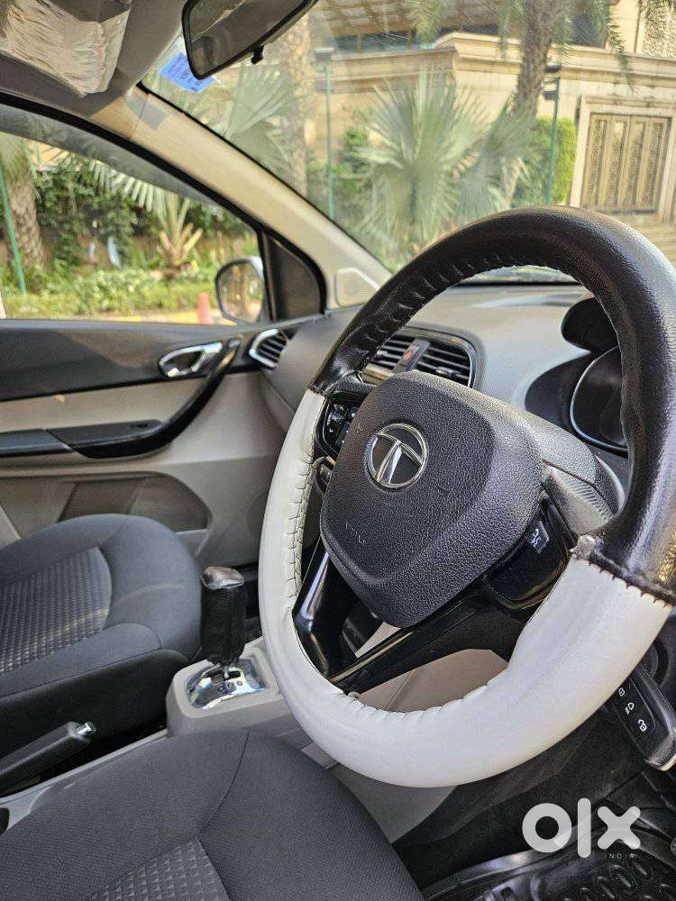 Tata Tiago 1.2 Revotron Xza, 2018, Petrol