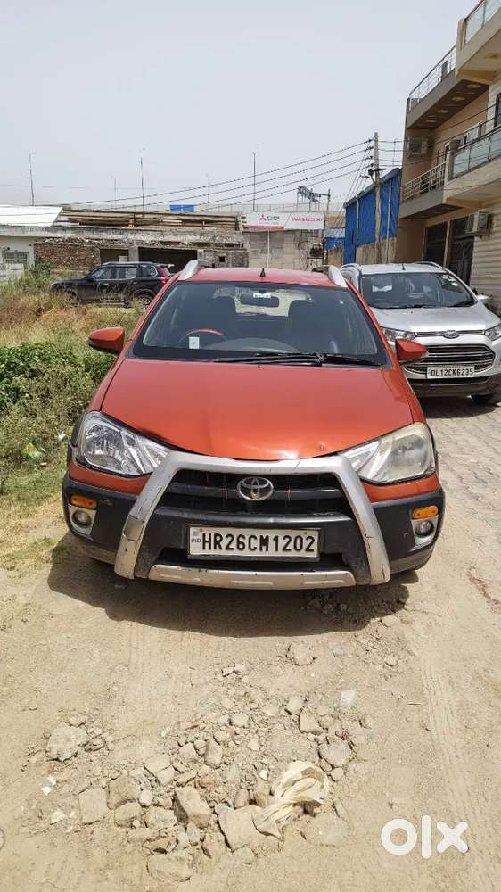 Toyota Etios Cross 2015 Cng & Hybrids 84776 Km Driven