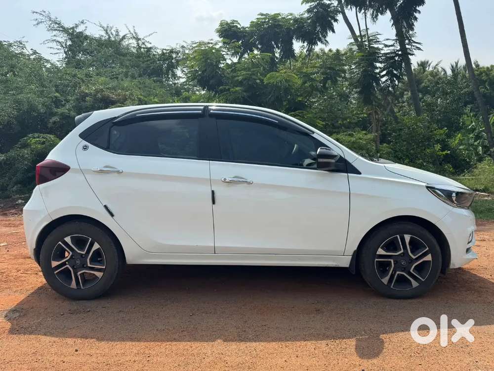 Tata Tiago 2023 Petrol