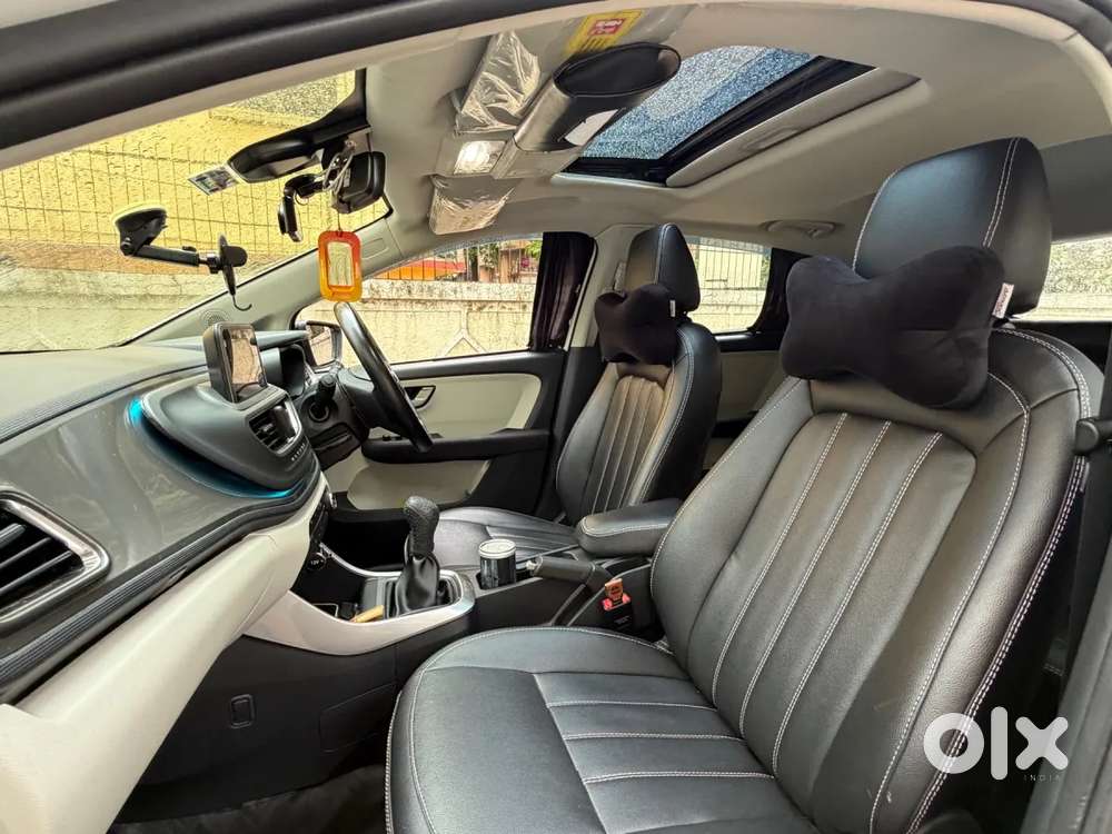 Tata Altroz Xz Plus (s) Icng, 2023, Cng & Hybrids