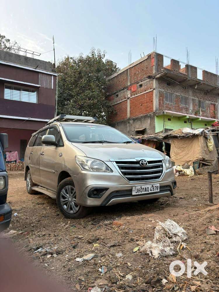 Toyota Innova 2011 Diesel Well Maintained