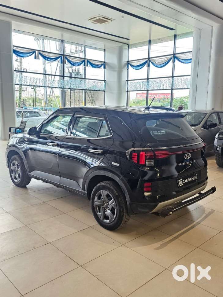 Hyundai Venue E 1.2 Petrol, 2023, Petrol