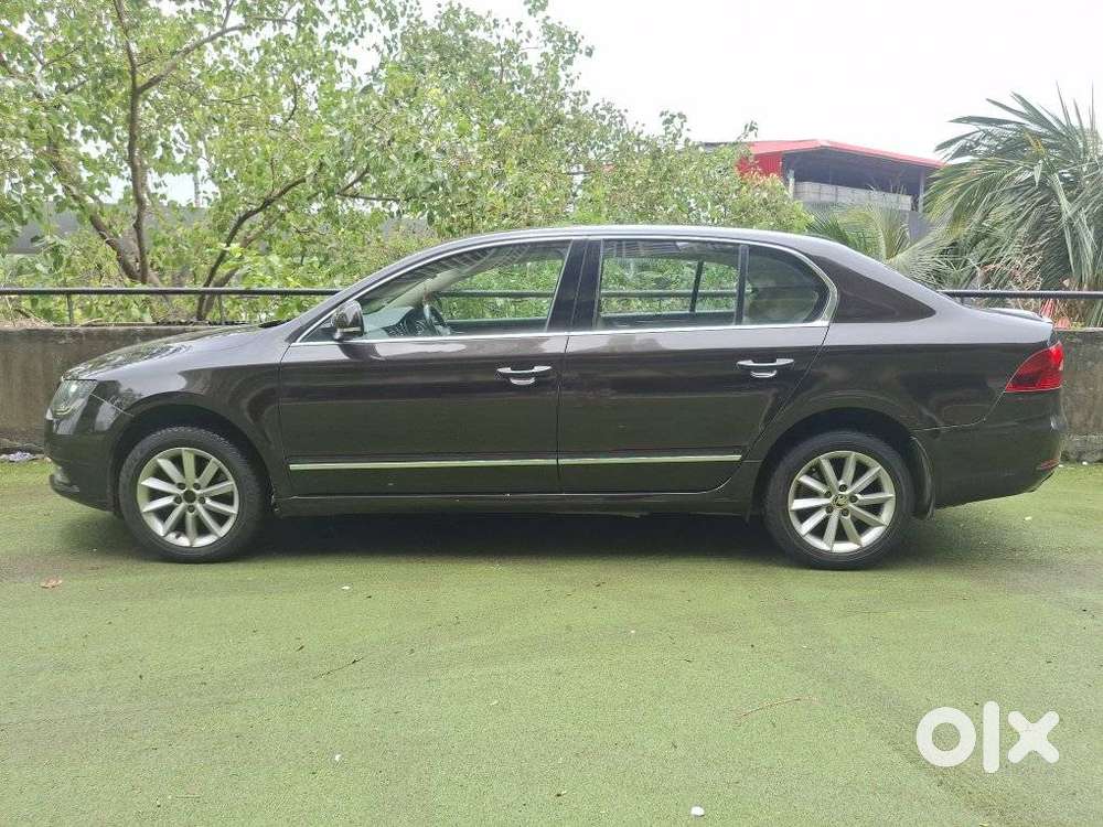 Skoda Superb 1.8 Elegance Tsi At, 2015, Petrol