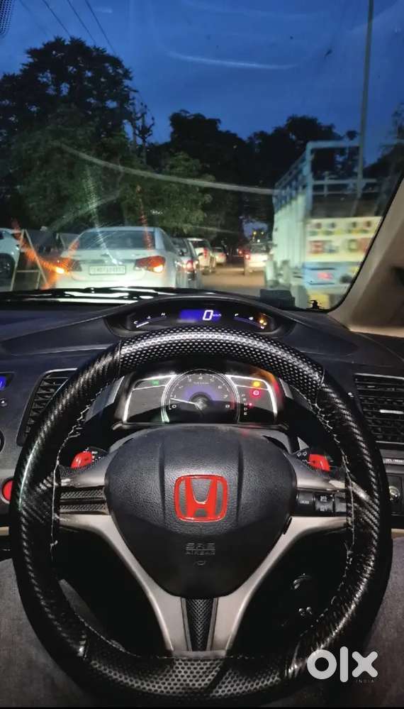 Honda Civic 1.8 At 2011 Sunroof