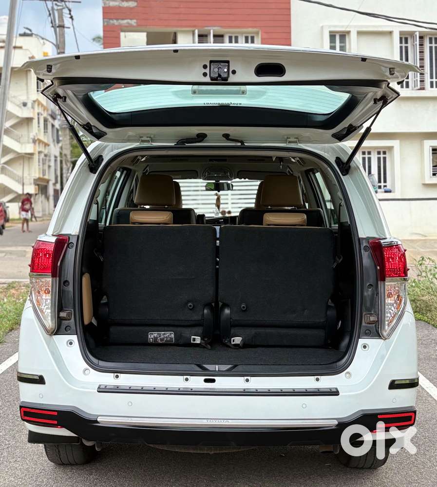 Toyota Innova Crysta Zx 2.4 Diesel 7 Seater, 2023, Diesel