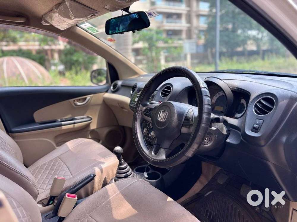 Honda Brio Vx Mt, 2014, Petrol