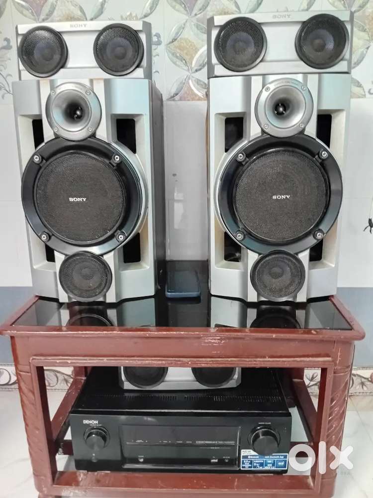 Sony Speaker quality is nice, safe condition, Amplify is not working