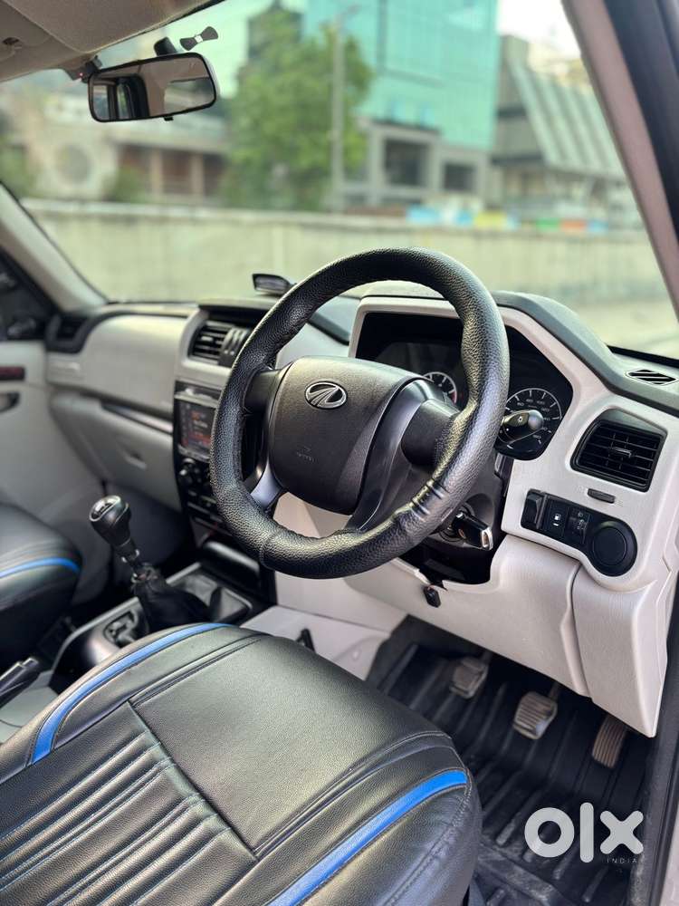 Mahindra Scorpio S4, 2015, Diesel