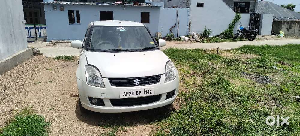 Maruti Dzire Tour S 11