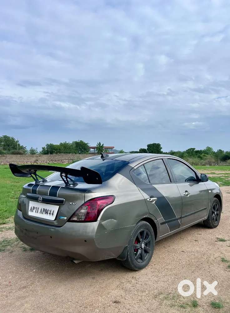 Nissan Sunny Diesel 2012