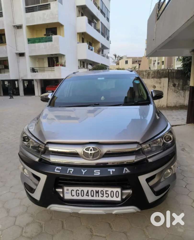 Toyota Innova Crysta 2018 Diesel Well Maintained