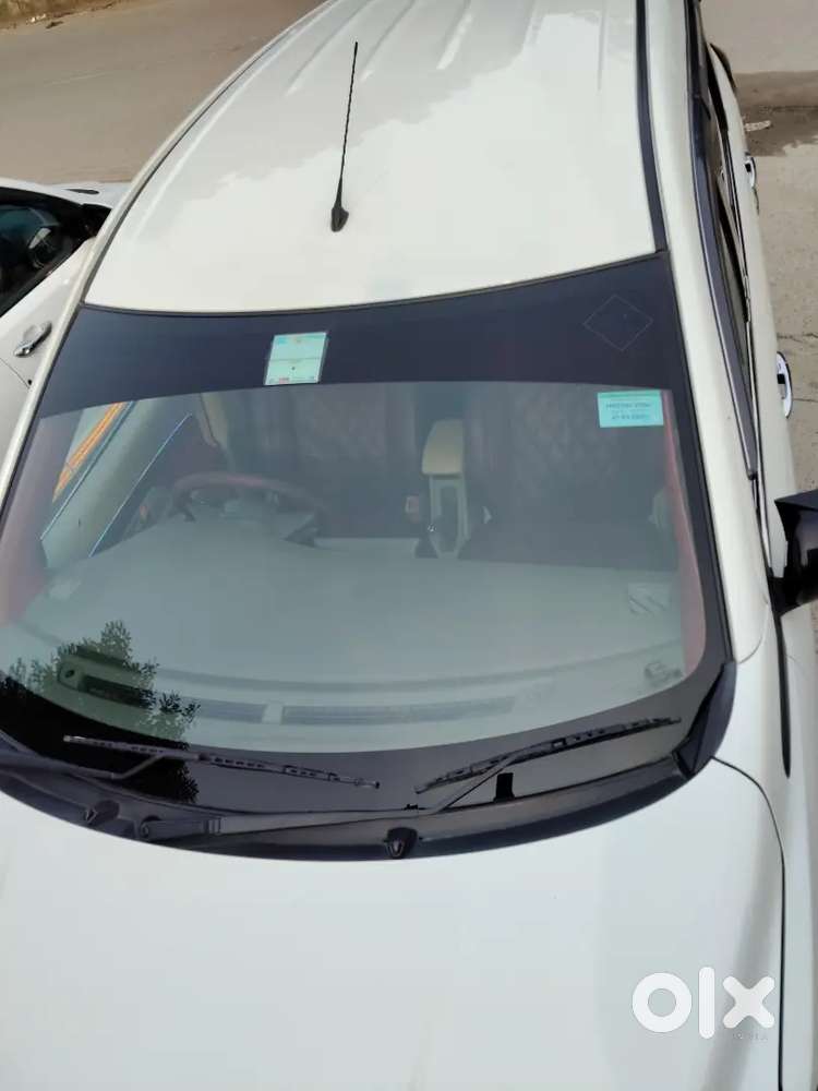 Gadi Loan Per Hai 23040 Ki 36 Kist Hain Gadi Taxi Number Hai Hr 55