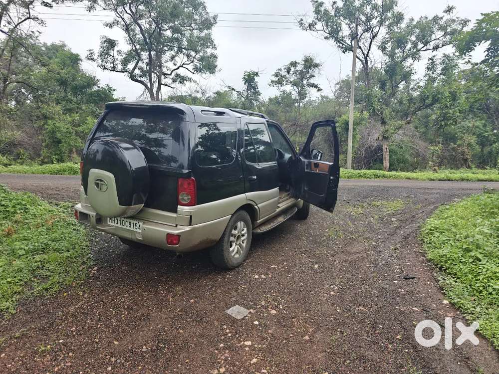Tata Safari Dicor 2012