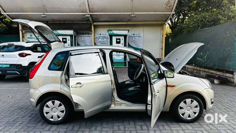 Ford Figo Petrol 2011  Chill Metallic  Single Owner  70k Km