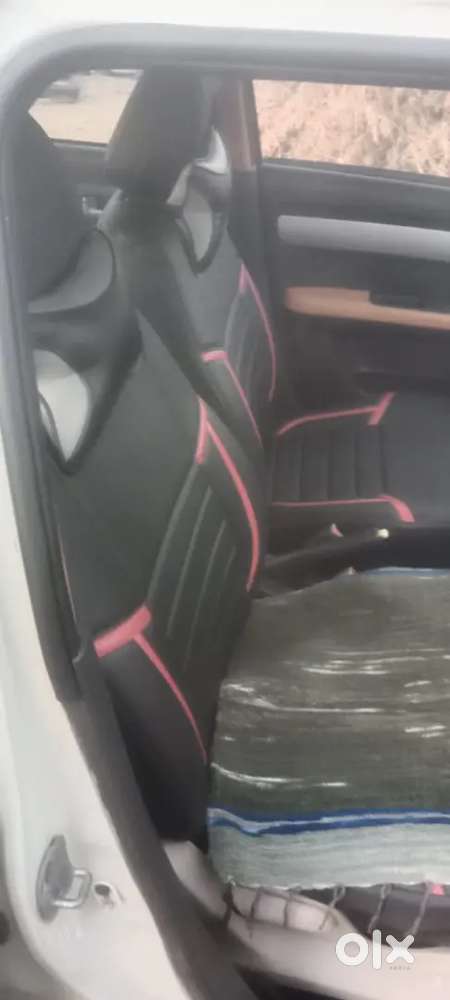 Maruti Suzuki Dzire 2011