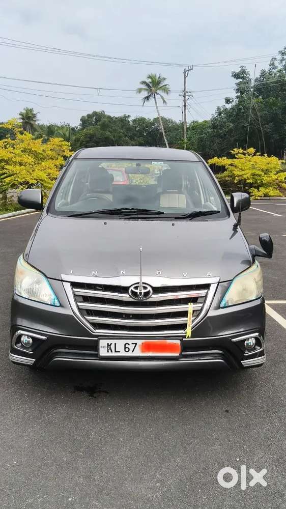 Toyota Innova 2.5 Diesel Manual 2015