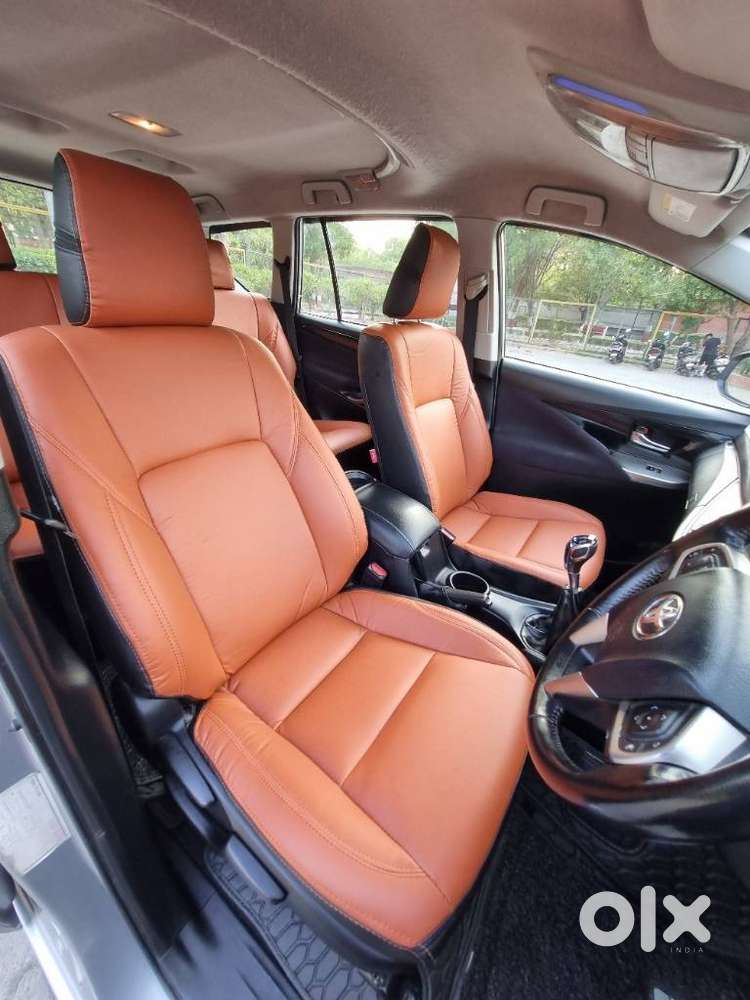 Toyota Innova Crysta 2.7 V, 2020, Petrol