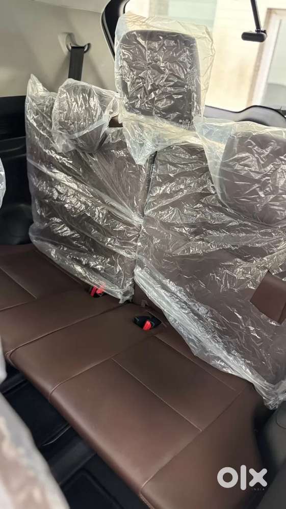 Toyota Innova Hycross, 2025, Petrol