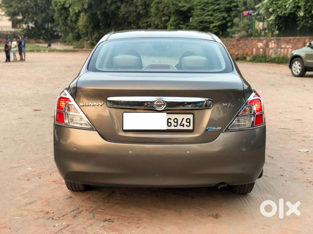 Nissan Sunny Xv Premium Pack (leather), 2015, Diesel