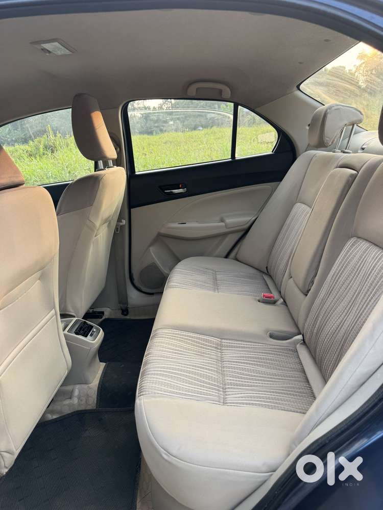 Maruti Suzuki Swift Dzire Vxi Optional, 2021, Petrol