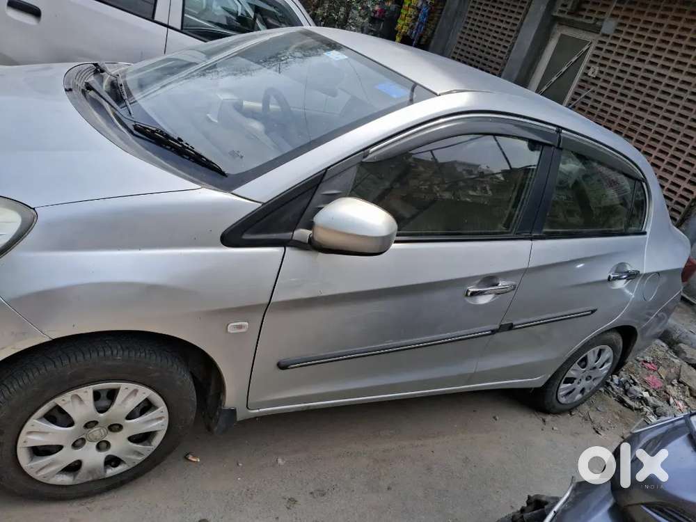 Honda Amaze 2014 Petrol Well Maintained
