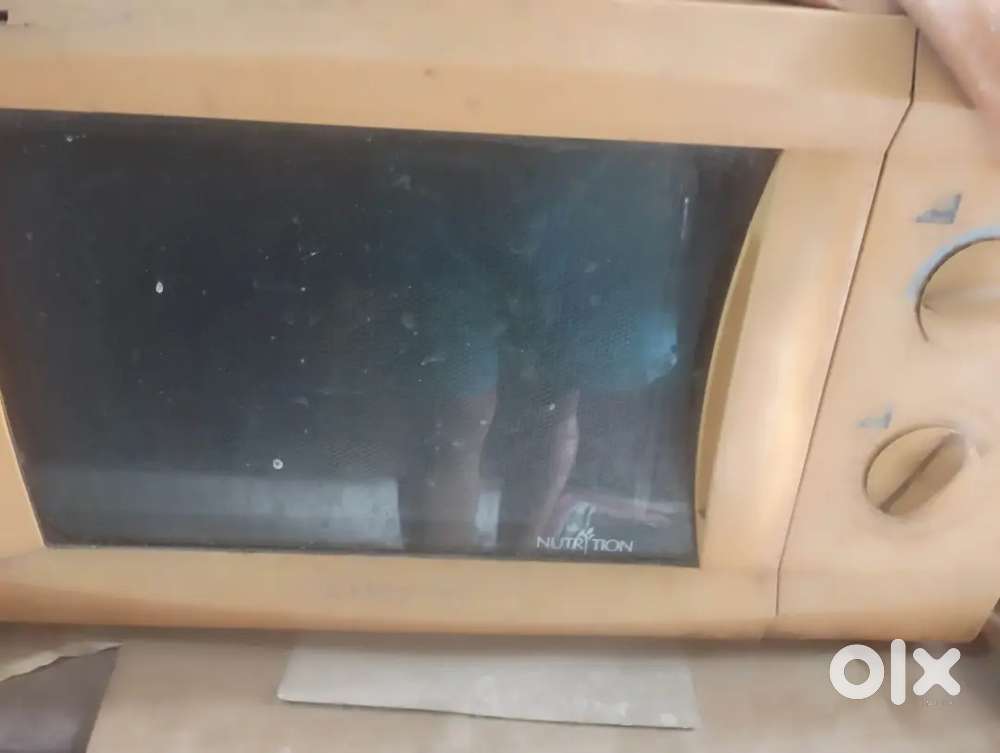 Microwave oven