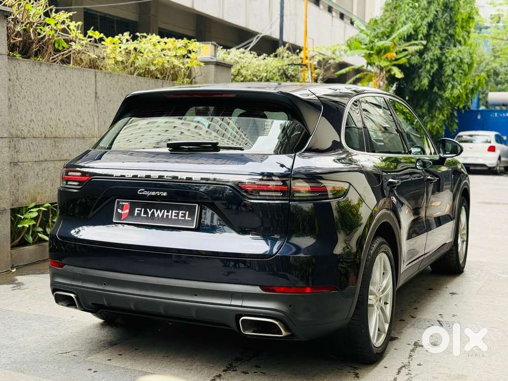 Porsche Cayenne Base, 2022, Petrol