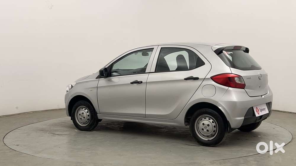 Tata Tiago 1.2 Revotron Xm, 2018, Petrol