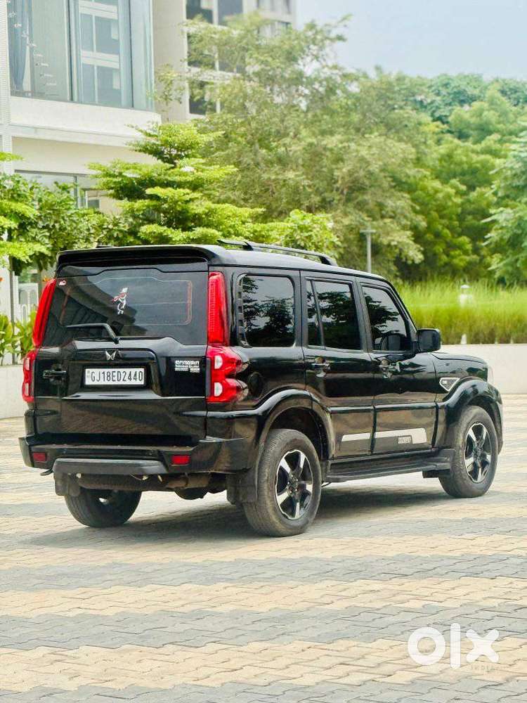 Mahindra Scorpio Classic 2.2 S 11 Mt 7 Cc, 2024, Diesel