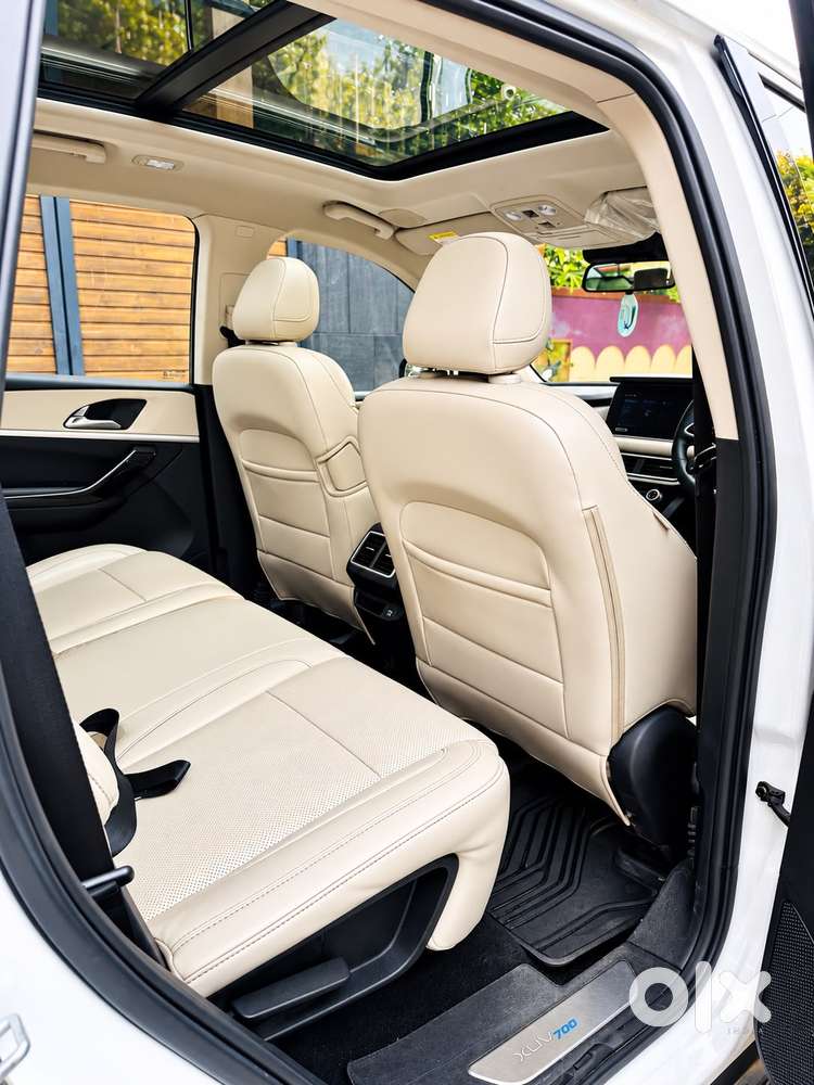 Mahindra Xuv700 Ax7l 6 Str At, 2022, Diesel