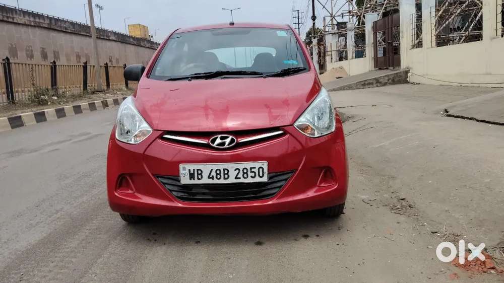 Hyundai Eon 2017 Petrol 30819 Km Driven