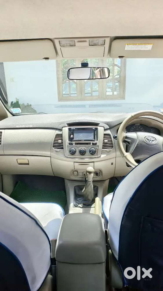 Toyota Innova 2012 Diesel Well Maintained