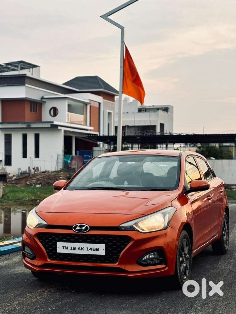 Hyundai I20 Full Company Service