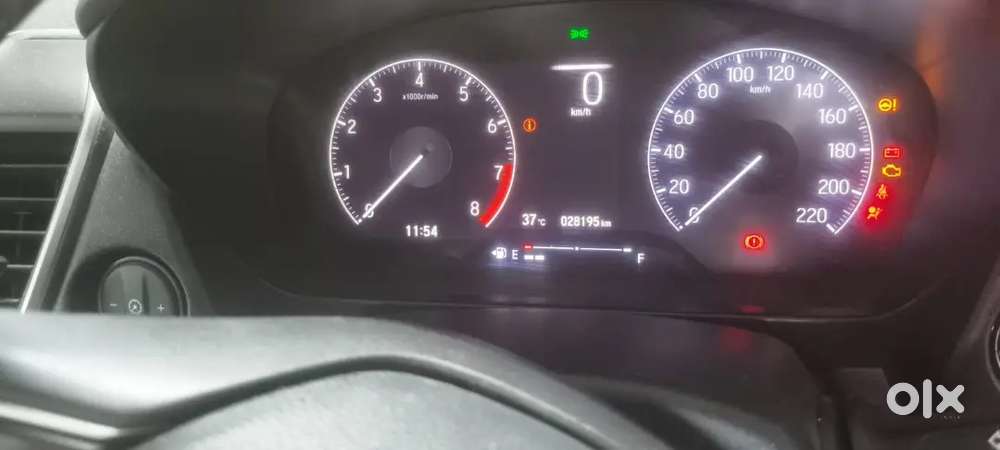 Honda City 5 Th Gen Zx 2020 Petrol Manual  28000km