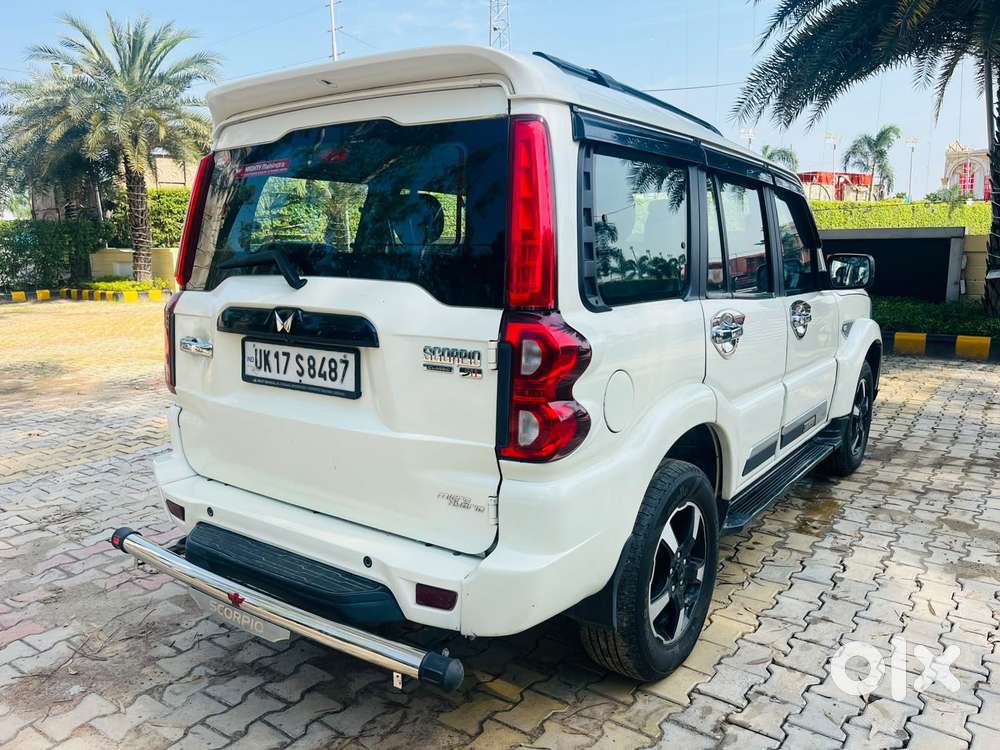 Mahindra Scorpio Classic 2.2 S 11 Mt 7 Str, 2022, Diesel