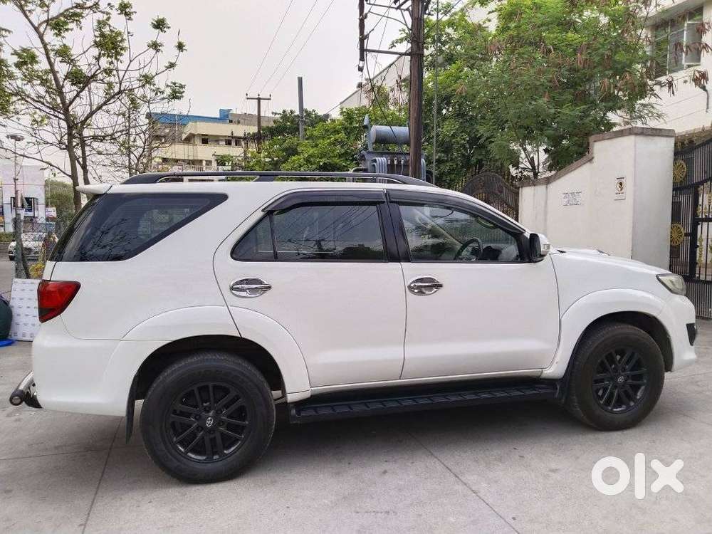 Toyota Fortuner 3.0 4x4 Manual, 2014, Diesel