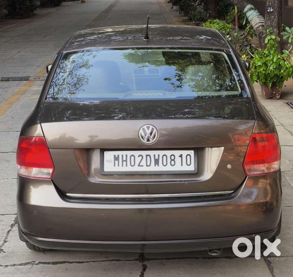 Volkswagen Vento 1.2 Tsi Highline At, 2015, Petrol