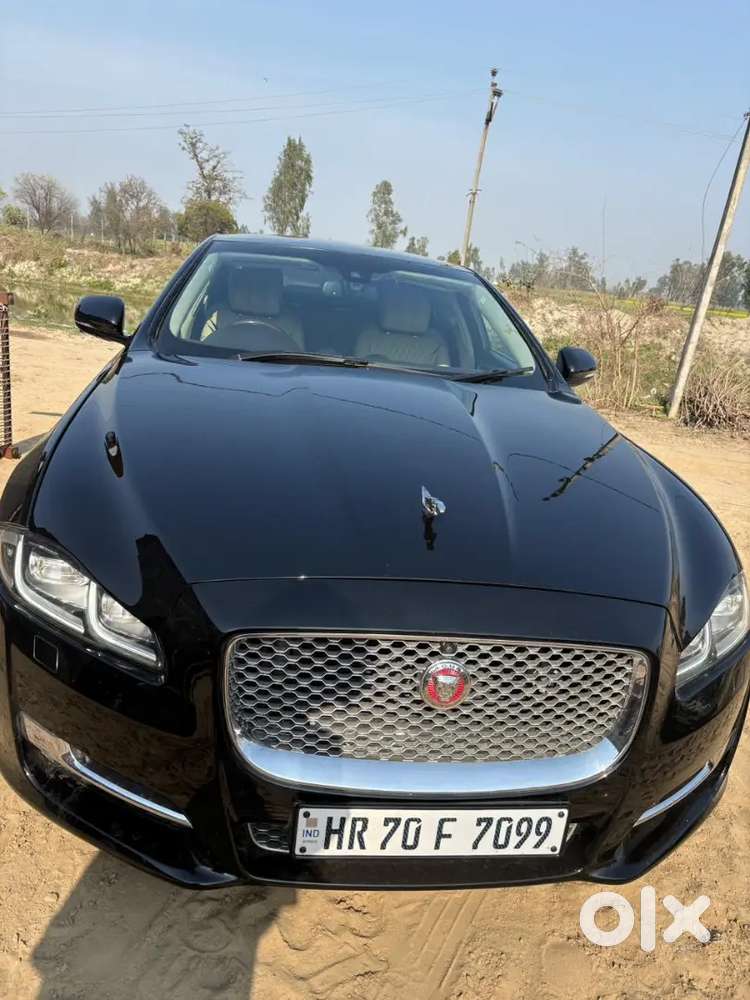Jaguar Xj 2016 Petrol 60000 Km Driven